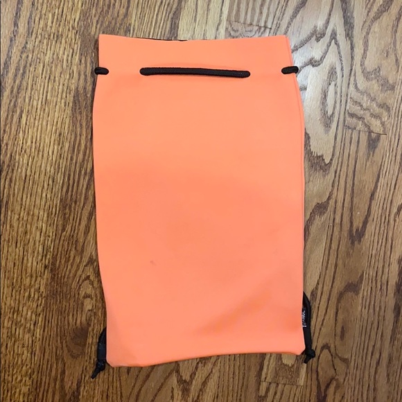 triangl top with bottoms - Picture 5 of 5